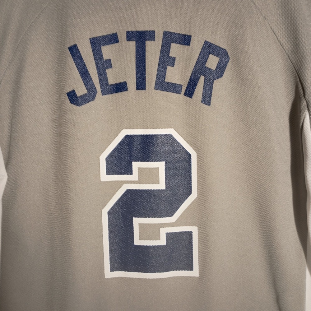 2012 New York Yankees Derek Jeter Jersey P2P 20in (Mens S) Authentic Merchandise - Picture 9 of 12